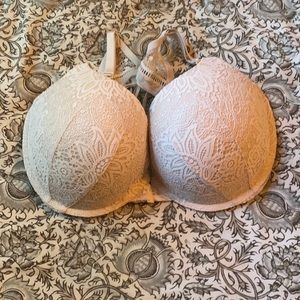 Victoria secret add 2 cup push up bra